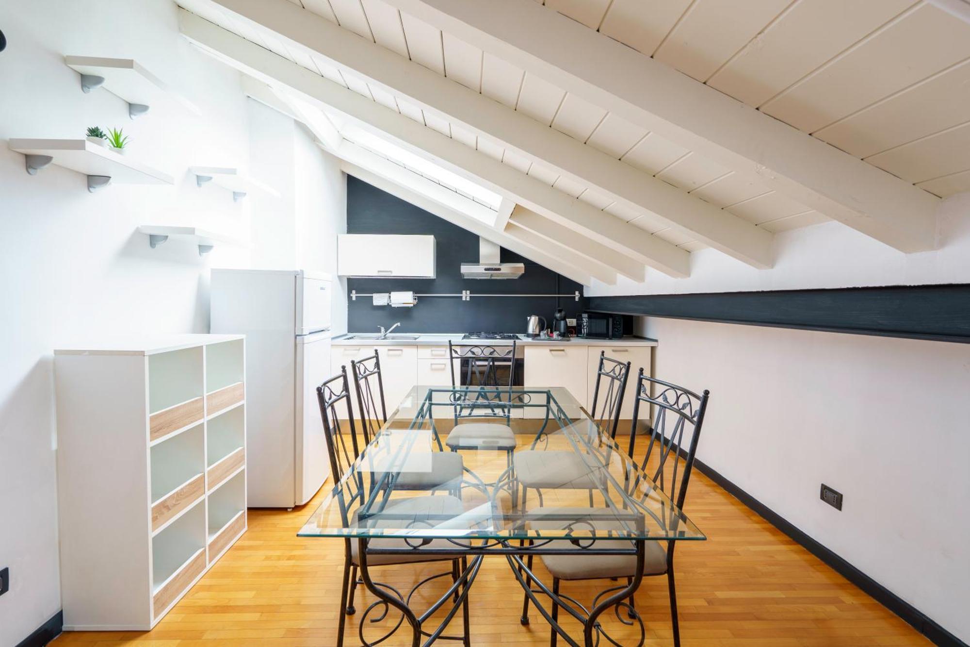 Apartmán Mansarda A Due Passi Dal Centro Old2 Brescia Exteriér fotografie